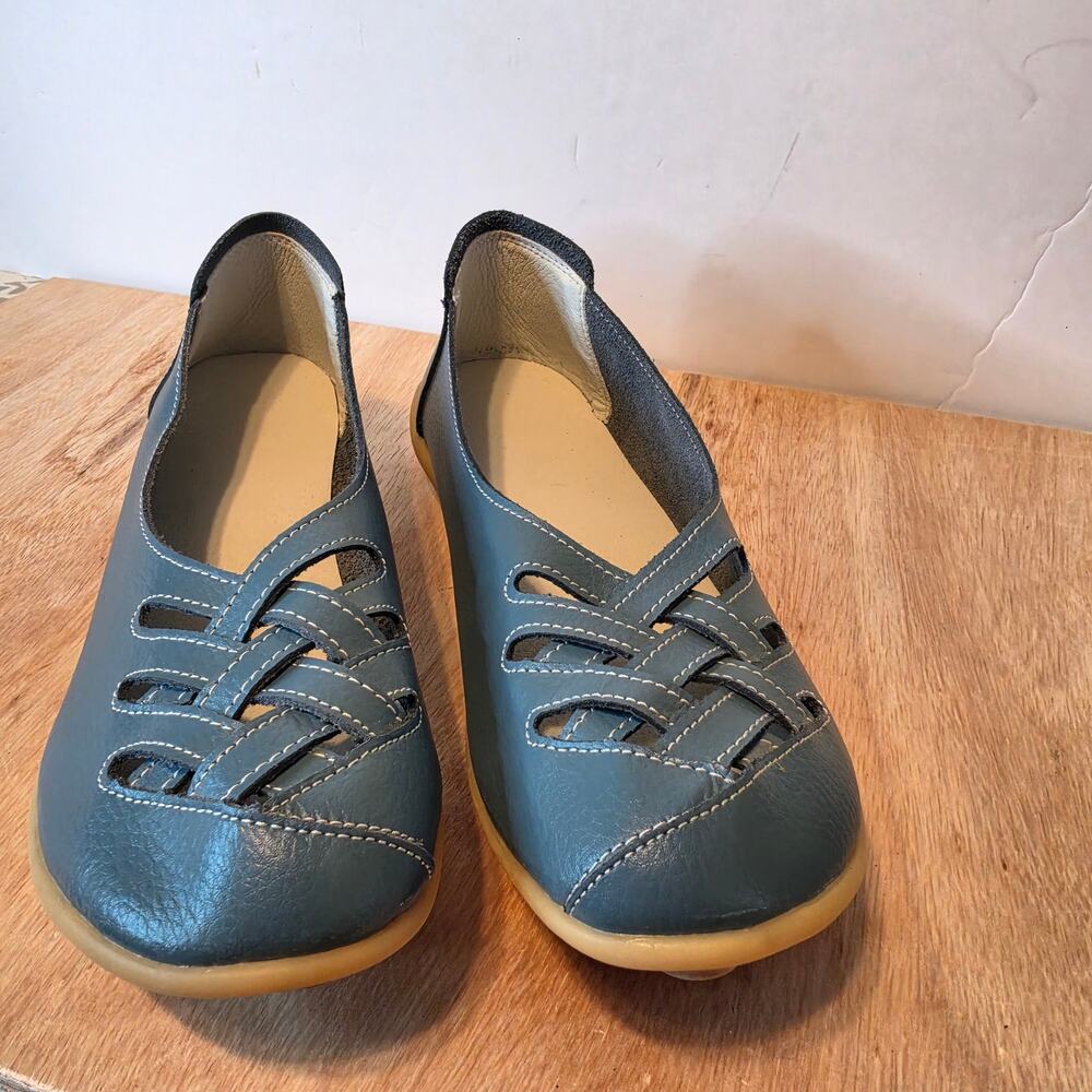 Women's Cygini Vellie Boutique Blue Leather Loafers woven lattice design 12.5